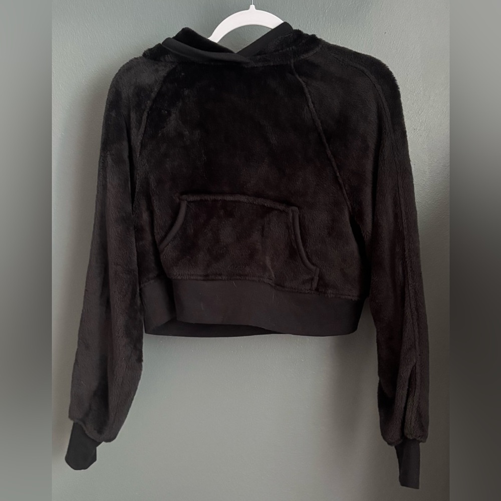 Arizona Jean Company Black Fuzzy Hoodie